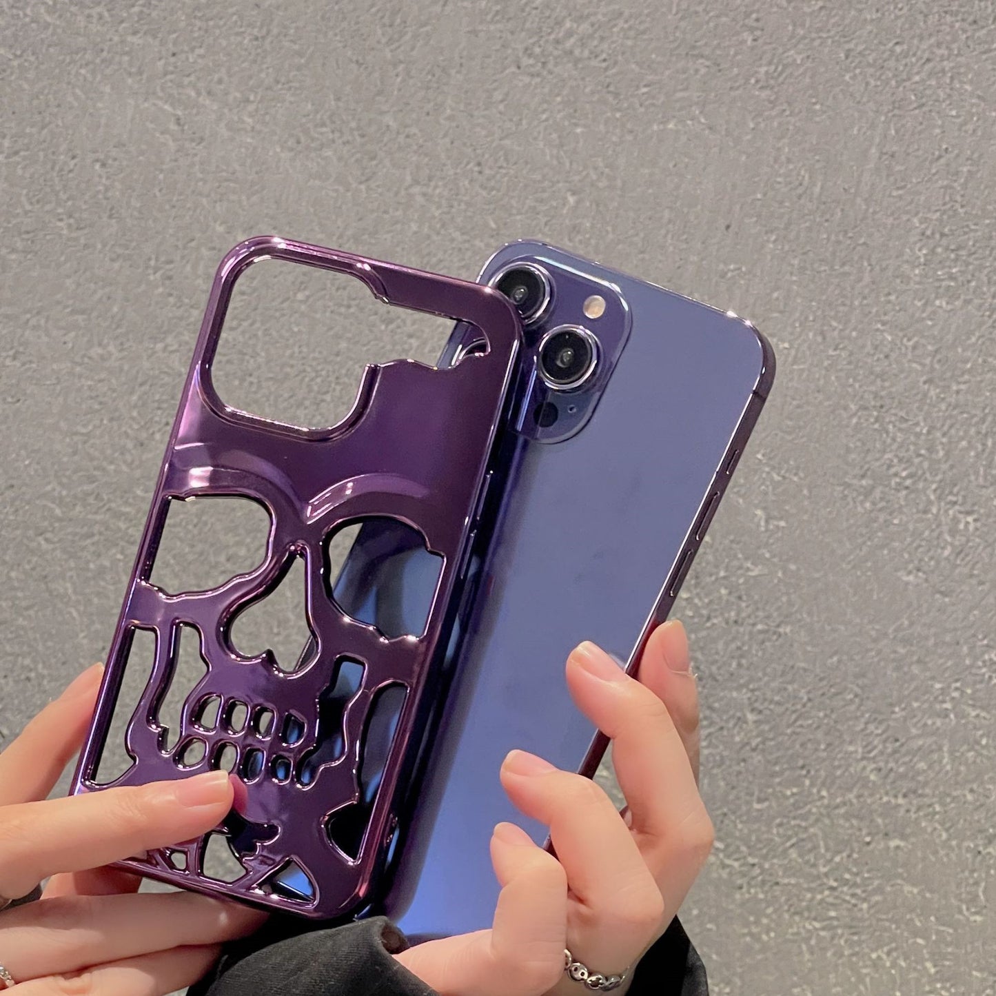 Electroplated Skull Phone Case