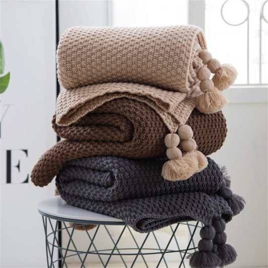 Nordic Fringed Knit Ball Wool Blanket - Soft and Cozy Acrylic Throw