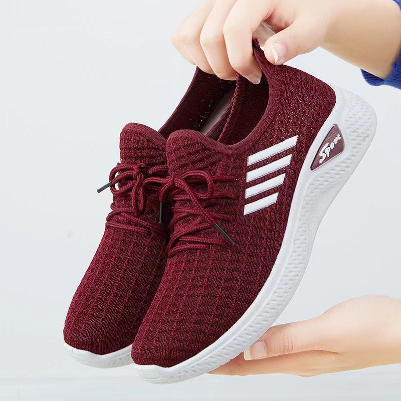 Women's Low-top Running Sneaker